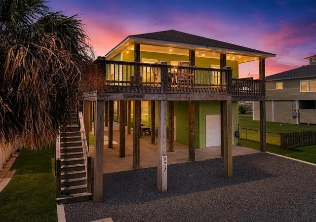 Photo 1 of Single family home for sale at 873 Townsend Dr, Crystal Beach, TX 77650 | MLS# 10310974 | Listing updated on 2026-08-25