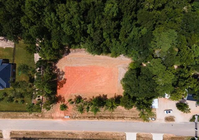 Photo 3 of Sale Pending at 21316 Monarch Dr, Montgomery, TX 77316 | MLS# 27724936 | Listing updated on 2026-09-07