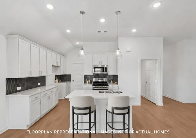 Photo 4 of Single family home for sale at 1822 Weeping Holw Dr, Rosenberg, TX 77471 | MLS# 23493764 | Listing updated on 2026-10-02