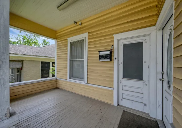 5th image of 118 North St, Houston, TX 77009 | MLS# 70535598