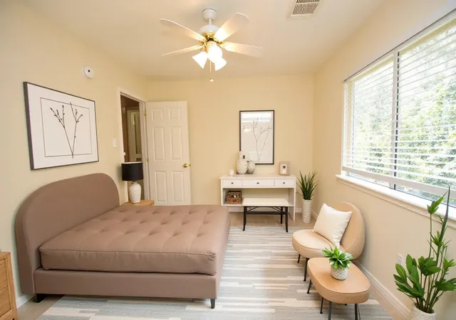 Photo 3 of Sale Pending at 819 Fairpark Ln, Sugar Land, TX 77479 | MLS# 97248256 | Listing updated on 2026-09-21