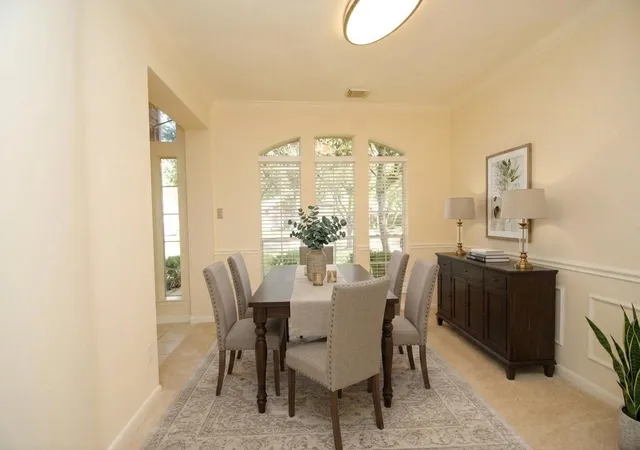 Photo 4 of Sale Pending at 819 Fairpark Ln, Sugar Land, TX 77479 | MLS# 97248256 | Listing updated on 2026-09-21