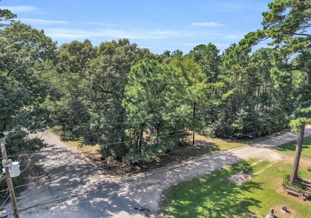 Photo 3 of Single family home for sale at 15861 Evergreen Ln, Montgomery, TX 77356 | MLS# 9229820 | Listing updated on 2026-09-17