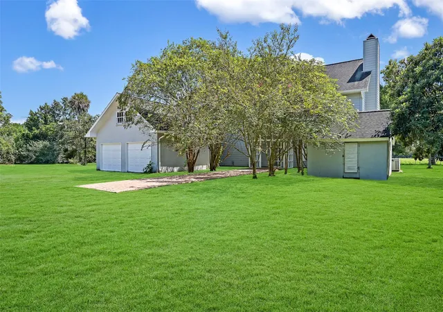 4th image of 1412 Hollier Rd, Friendswood, TX 77546 | MLS# 67667894