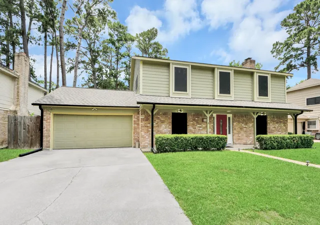Photo 3 of Single family home for sale at 2903 Blue Glen Ln, Houston, TX 77073 | MLS# 84008767 | Listing updated on 2026-06-29