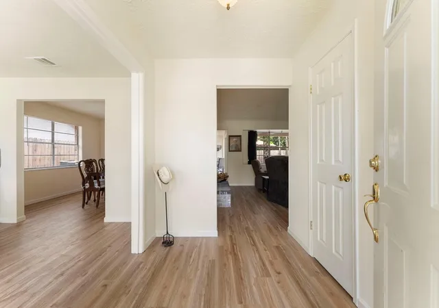 Photo 2 of Single family home for sale at 6839 Silver Star Dr, Houston, TX 77086 | MLS# 32364012 | Listing updated on 2026-09-22