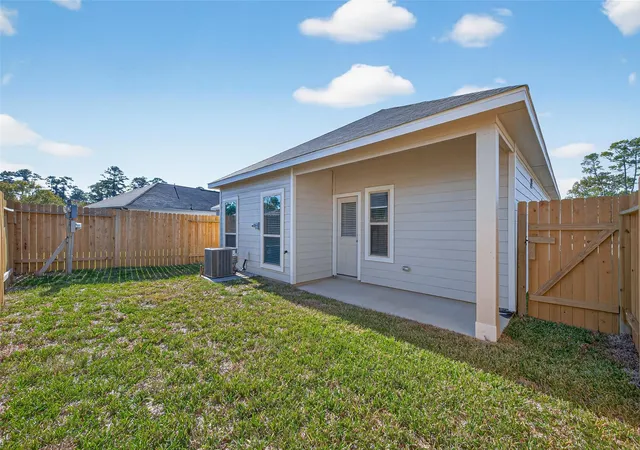 36th image of 24708 Lago Bay Ln, Huffman, TX 77336 | MLS# 61030937