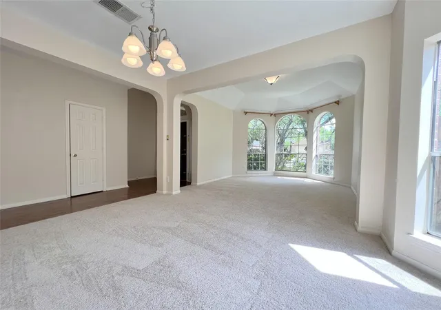 Photo 4 of Single family home for sale at 4723 Silverlake Dr, Sugar Land, TX 77479 | MLS# 89630461 | Listing updated on 2026-07-24