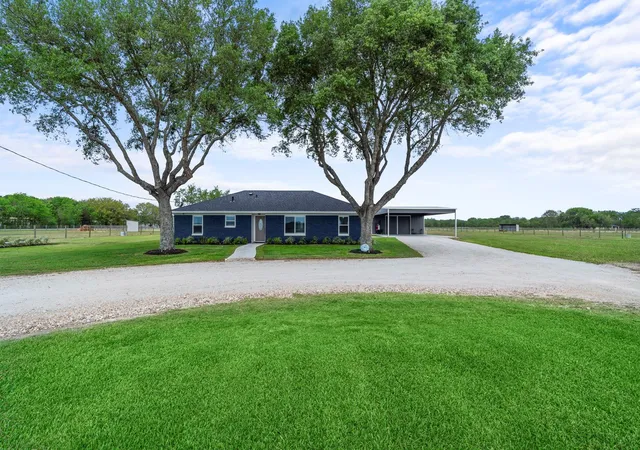 Photo 3 of Single family home for sale at 15308 Hubenak, Needville, TX 77461 | MLS# 15598584 | Listing updated on 2026-09-21