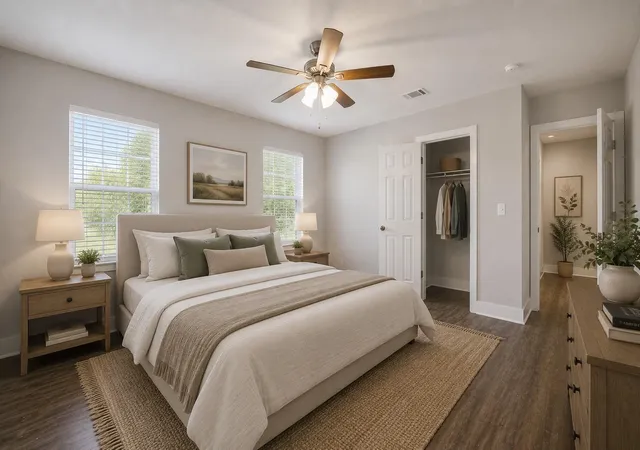 2nd image of 113 E Witcher Ln, Houston, TX 77076 | MLS# 78233070