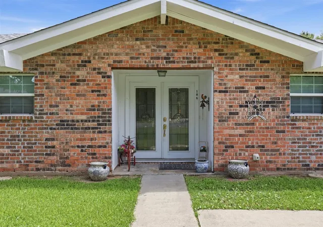 Homes for sale in Bridge City, TX | 186 Poinsettia St, Bridge City, TX 77611 | MLS# 32186703