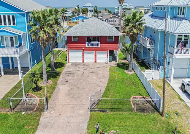 Photo 2 of Single family home for sale at 21710 Frio Dr, Galveston, TX 77554 | MLS# 65600663 | Listing updated on 2026-04-21