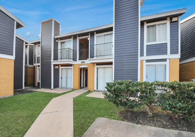Photo 2 of Multi family home for sale at 12639 Ashford Meadow Dr #2, Houston, TX 77082 | MLS# 6718669 | Listing updated on 2026-07-06