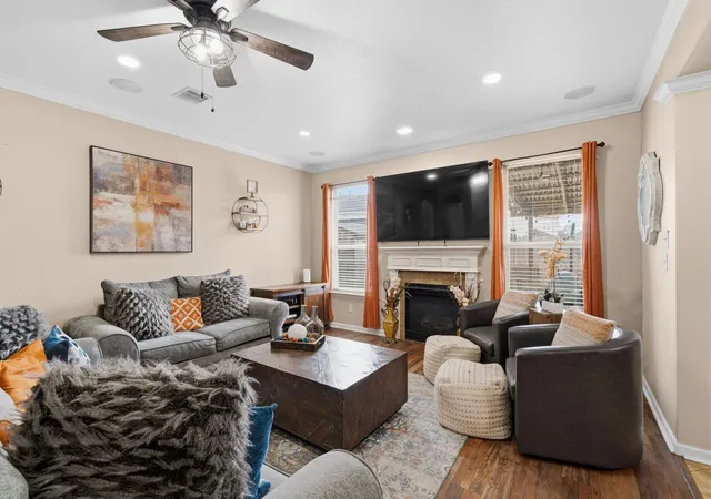 4th image of 1319 Collier Point Ln, Fresno, TX 77545 | MLS# 91844749