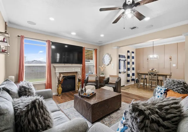 5th image of 1319 Collier Point Ln, Fresno, TX 77545 | MLS# 91844749