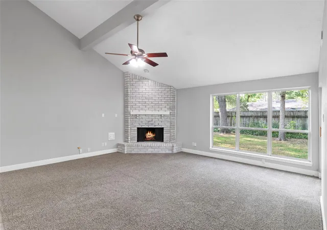 5th image of 1207 Yorkshire Dr, Friendswood, TX 77546 | MLS# 69802909