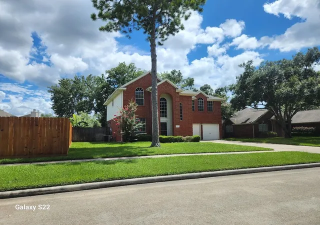 Photo 1 of Single family home for sale at 16111 Aberdeen Forest Dr, Houston, TX 77095 | MLS# 41788134 | Listing updated on 2026-07-16