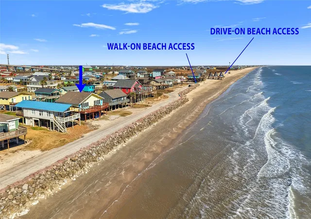 2nd image of 314 Beach Dr, Freeport, TX 77541 | MLS# 81341263
