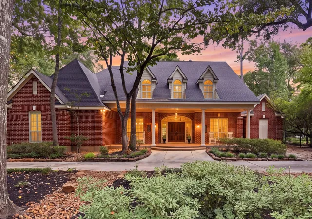 1st image of 7 Pastoral Pond Cir, Spring, TX 77380 | MLS# 43798497