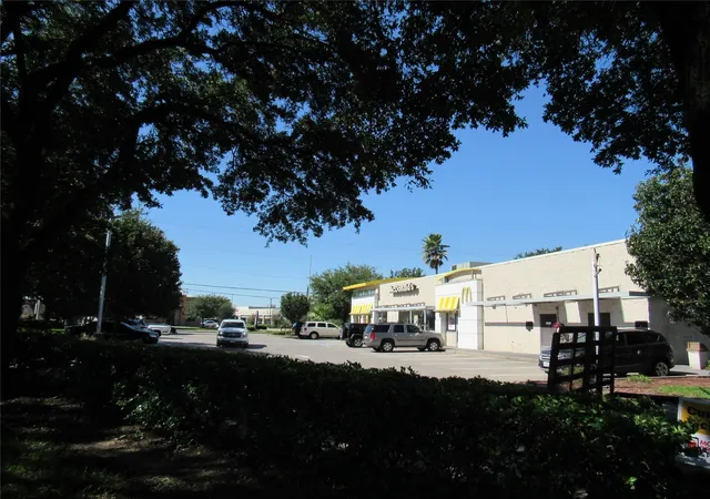 8th image of 3735 Red Bluff Rd, Pasadena, TX 77503 | MLS# 42740449