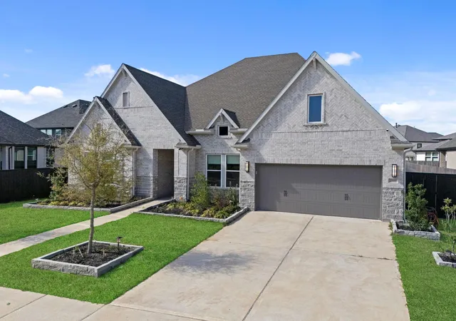 Photo 3 of Single family home for sale at 2511 June Bug St, Richmond, TX 77406 | MLS# 22226118 | Listing updated on 2026-09-18