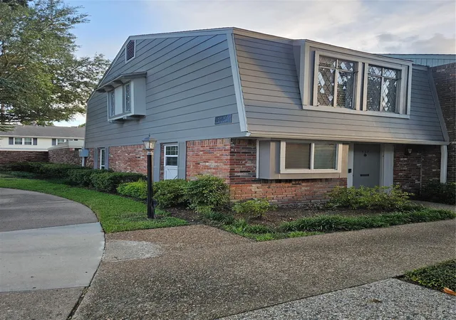 1st image of 437 Bendwood Dr, Houston, TX 77024 | MLS# 56727448