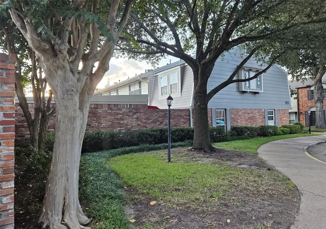24th image of 437 Bendwood Dr, Houston, TX 77024 | MLS# 56727448