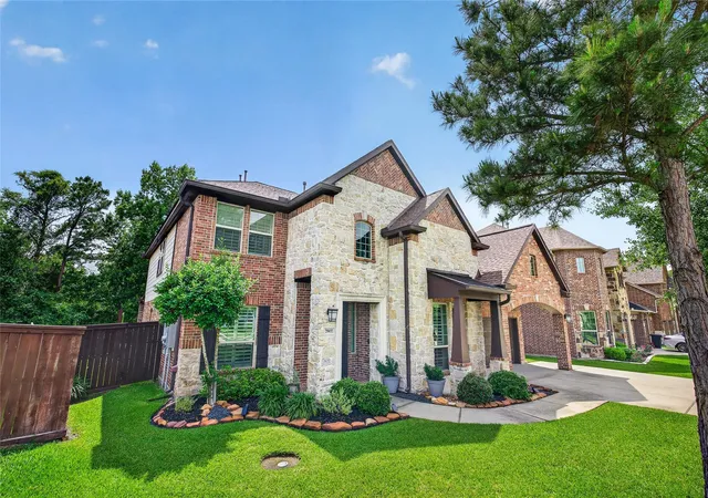Photo 3 of Single family home for sale at 7907 Augusta Crk Ct, Spring, TX 77389 | MLS# 31092550 | Listing updated on 2026-09-15