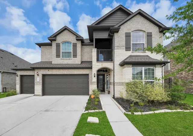 2nd image of 3 Avery Brook Ct, Manvel, TX 77578 | MLS# 48042490