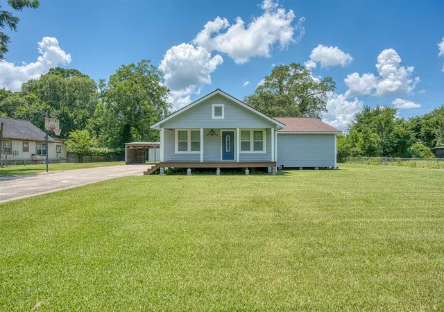 1st image of 7804 Fm 834 E, Hull, TX 77564 | MLS# 92373745