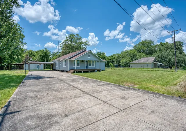 2nd image of 7804 Fm 834 E, Hull, TX 77564 | MLS# 92373745