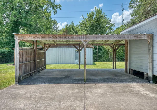5th image of 7804 Fm 834 E, Hull, TX 77564 | MLS# 92373745