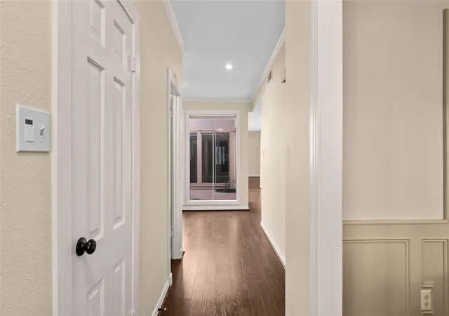 Photo 3 of Townhouse for sale at 9621 Longmont Dr, Houston, TX 77063 | MLS# 42977296 | Listing updated on 2026-08-21