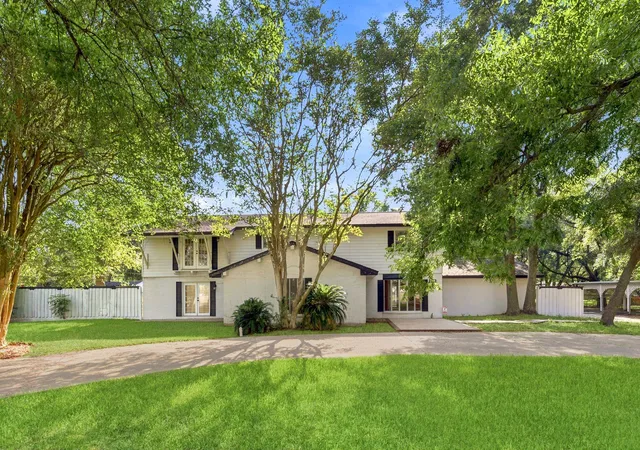 2nd image of 4030 Fox Meadow Ln, Pasadena, TX 77504 | MLS# 59013285