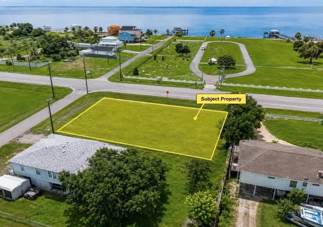 Photo 2 of Land for sale at 0 22nd Street, San Leon, TX 77539 | MLS# 28431863 | Listing updated on 2026-09-01