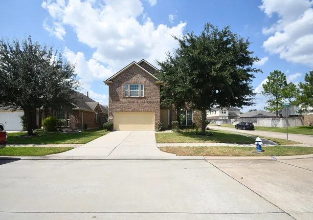 Photo 1 of Single family home for sale at 20314 Cypress Poll Dr, Cypress, TX 77433 | MLS# 66070341 | Listing updated on 2026-09-13