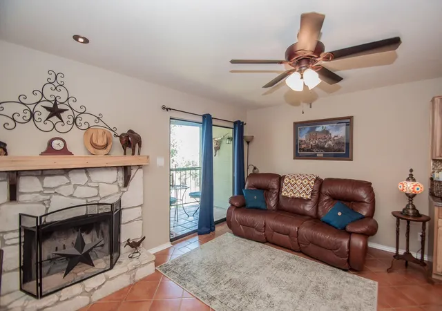 Homes for sale in Canyon Lake, TX | 943 Parkview Dr #C1, Canyon Lake, TX 78133 | MLS# 88152298