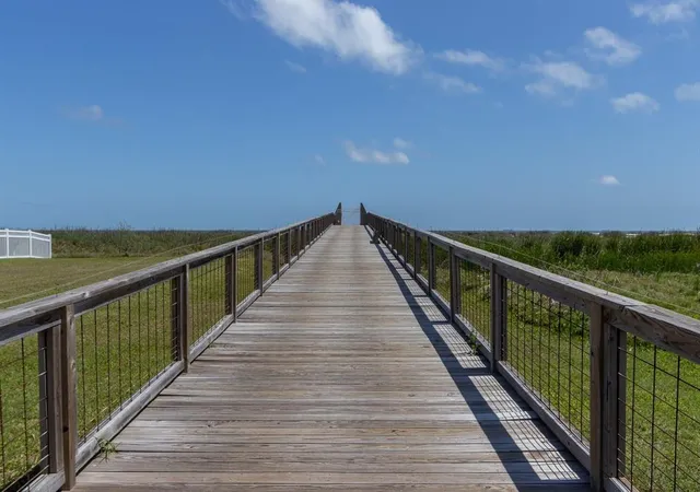 Photo 2 of Land for sale at 4 Grand Beach Blvd, Galveston, TX 77550 | MLS# 4758016 | Listing updated on 2026-02-23