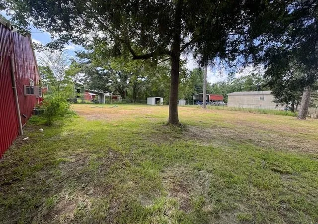 Photo 3 of Single family home for sale at 57 Kathryn Dr, Huntsville, TX 77320 | MLS# 73803007 | Listing updated on 2026-08-28