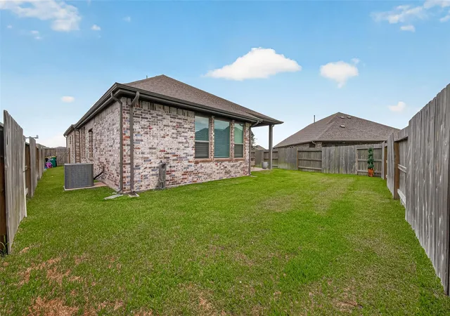 5th image of 13206 Pine Lake Bnd, Tomball, TX 77375 | MLS# 42072693