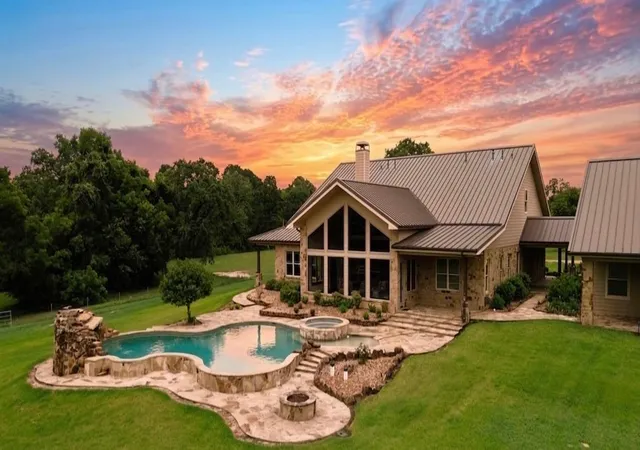 Photo 1 of Sale Pending at 6892 Palm Rd, Sealy, TX 77474 | MLS# 18184002 | Listing updated on 2026-09-21