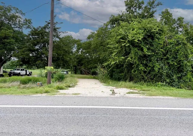 Homes for sale in Anderson, TX | 1512 Hwy 90 S, Anderson, TX 77830 | MLS# 41287000