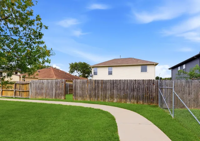 41st image of 5702 Taylan Ln, Rosenberg, TX 77471 | MLS# 30209408