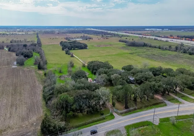 11th image of 422 Fm 360 Rd, Beasley, TX 77417 | MLS# 8392050