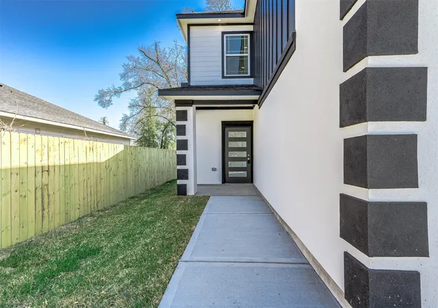 Photo 4 of Single family home for sale at 8602 Hoffman St, Houston, TX 77016 | MLS# 85221823 | Listing updated on 2026-09-18