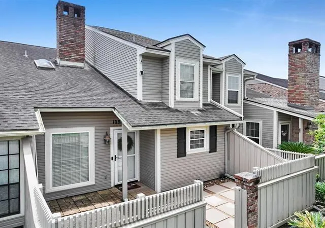 Homes for sale in Beaumont, TX | 1084 Sunmeadow Dr, Beaumont, TX 77706 | MLS# 82202752