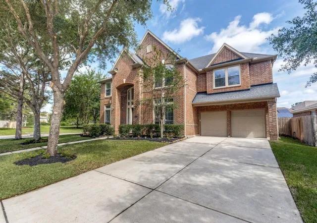 3rd image of 9318 Rainbluff Ln, Katy, TX 77494 | MLS# 18412418