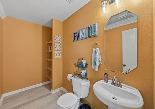 Photo 3 of Single family home for sale at 6615 Green Pear Ln, Houston, TX 77049 | MLS# 40155673 | Listing updated on 2026-09-08