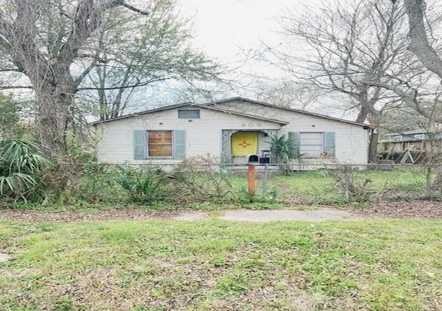 2nd image of 602 W 26th St, Houston, TX 77008 | MLS# 57732768