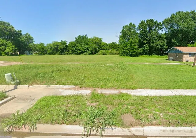 Homes for sale in Navasota, TX | 1501 S La Salle St, Navasota, TX 77868 | MLS# 51507232